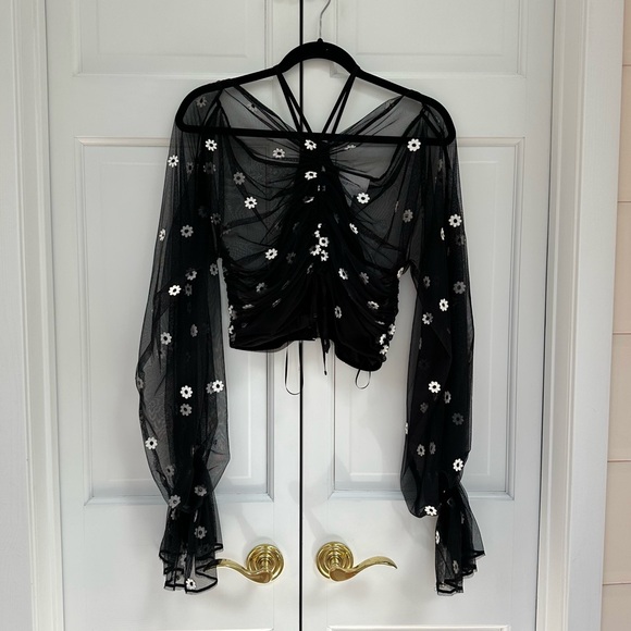 Alice McCall “The One” Black and Floral Rucched Top - Picture 5 of 16